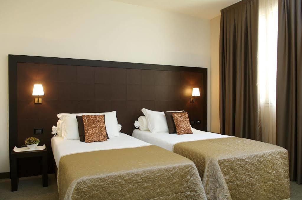Sweet Hotel Longa Esterno foto